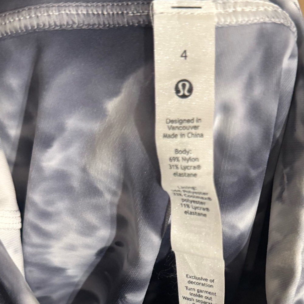 Lululemon Tie-Dye Leggings - Picture 5 of 7